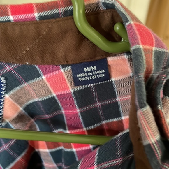 Tommy bahama button down - Picture 2 of 3